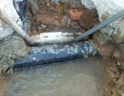 五大连池测漏水之水管漏水
